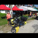 Hier luden sehr gute Durians zu einem Stopp ein